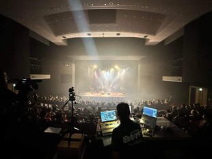 ケネス　コンサート写真.j５pg.jpgのサムネール画像のサムネール画像のサムネール画像のサムネール画像